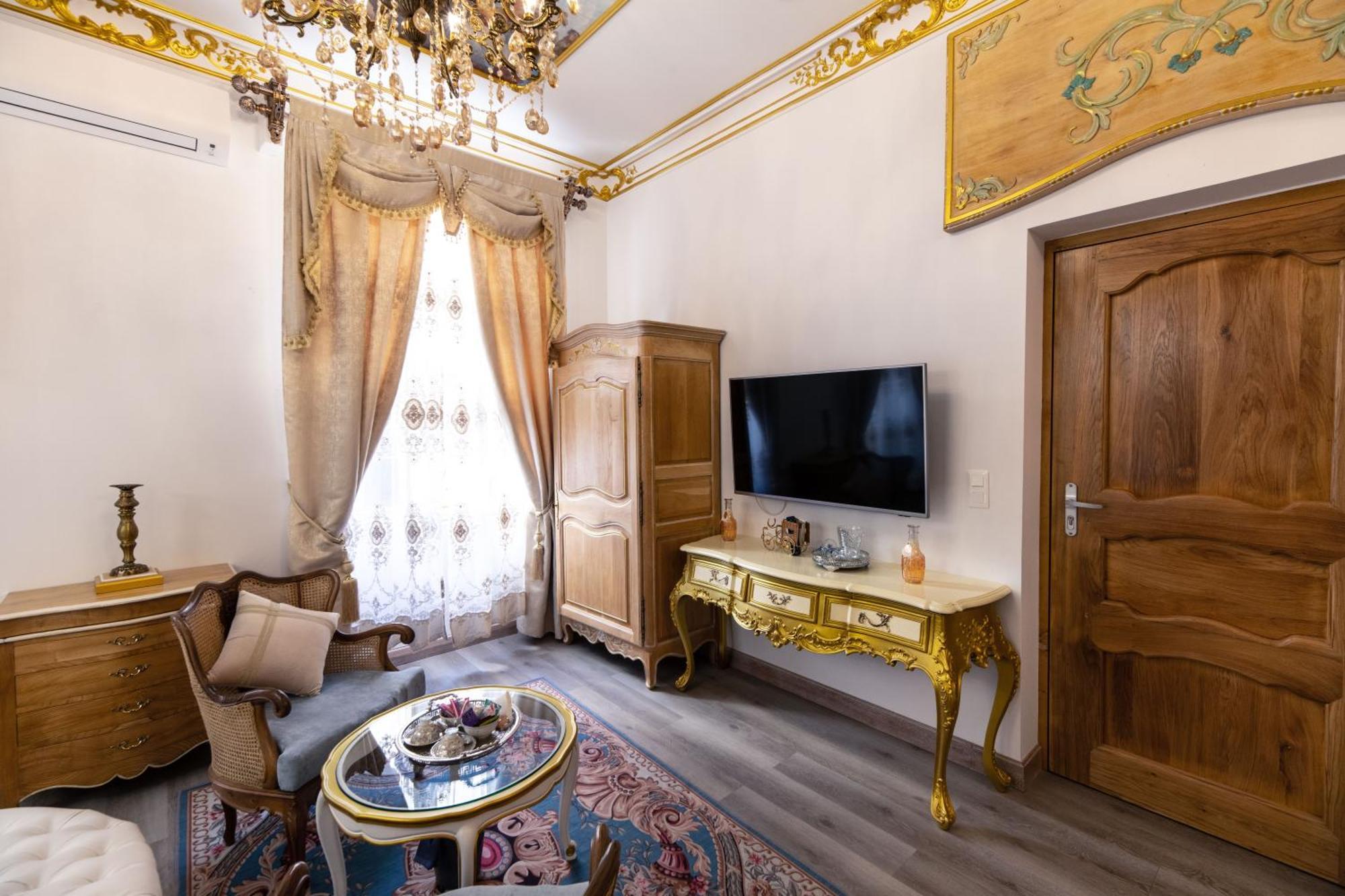 Suite Royale Maison De L'Eglise Du Couvent นาร์บอนน์ ภายนอก รูปภาพ